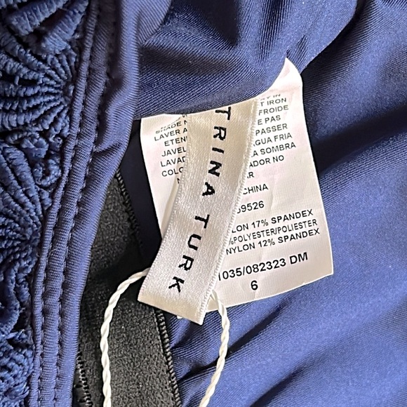 NWT~Trina Turk  One Piece Navy Swimsuit SZ 6 - Picture 5 of 5